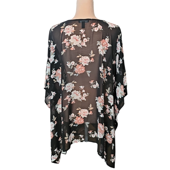 Torrid Black Floral Chiffon  Kimono Size 1X/2X - Picture 2 of 5